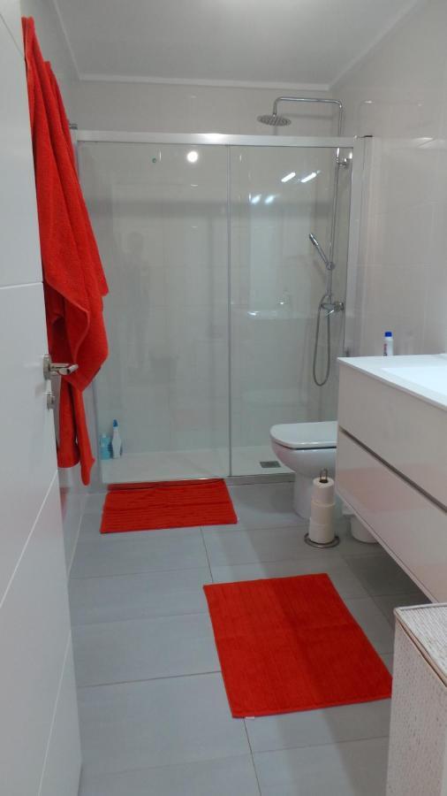 Immaculate And Modern 1 Bedroomed Apartment Денія Екстер'єр фото