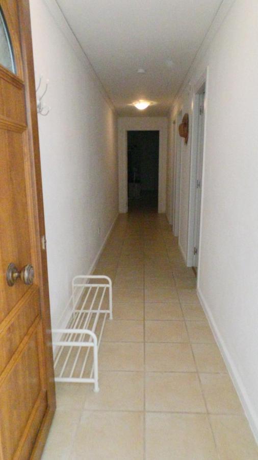 Immaculate And Modern 1 Bedroomed Apartment Денія Екстер'єр фото