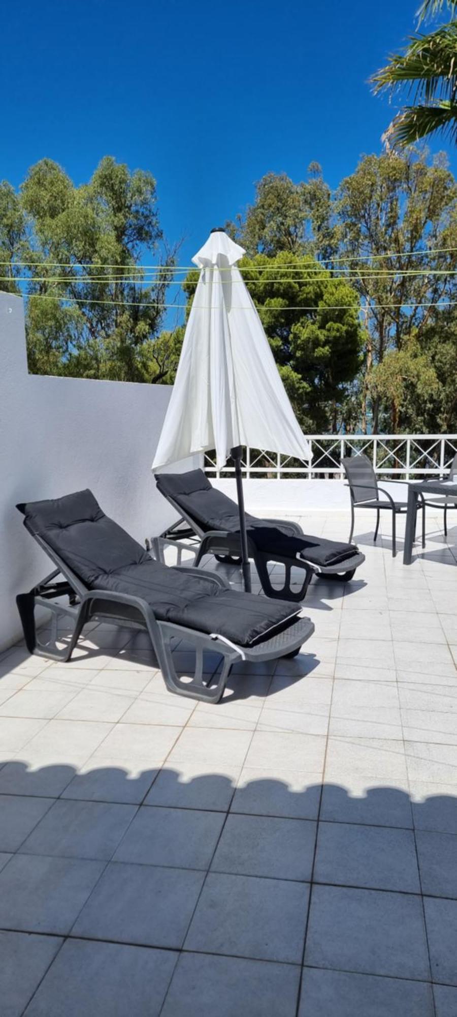 Immaculate And Modern 1 Bedroomed Apartment Денія Екстер'єр фото