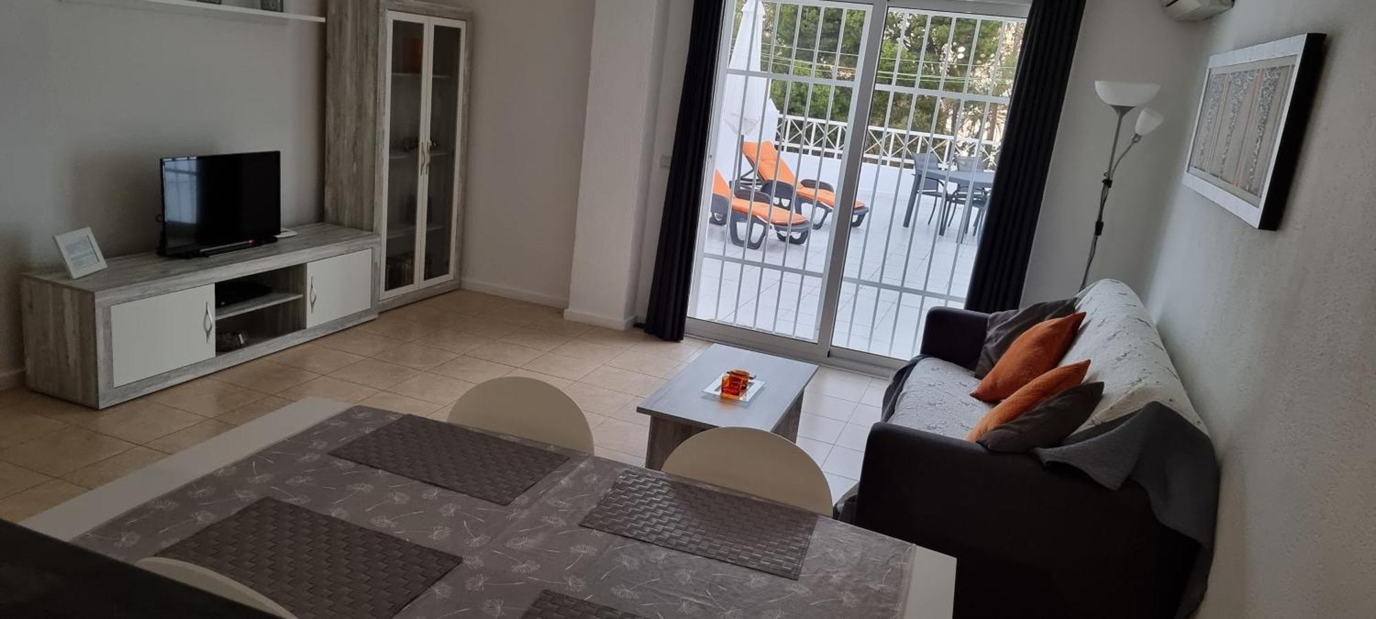 Immaculate And Modern 1 Bedroomed Apartment Денія Екстер'єр фото